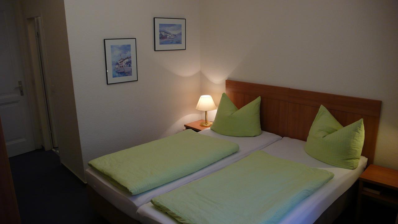 Storyhotel Bergischer Hof Koenigswinter Room photo