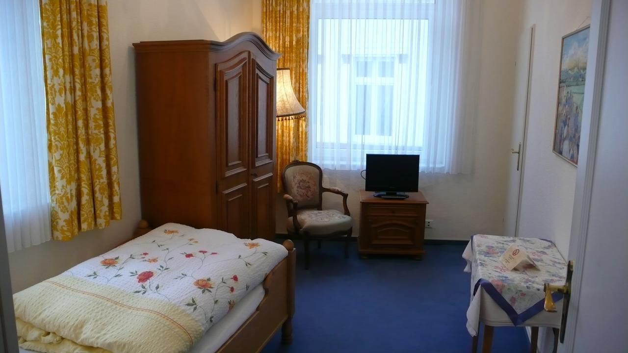Storyhotel Bergischer Hof Koenigswinter Exterior photo
